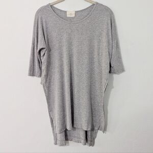 Anthropologie T.LA High Low Side Slit Jersey Knit Top Round Neck Gray Small S